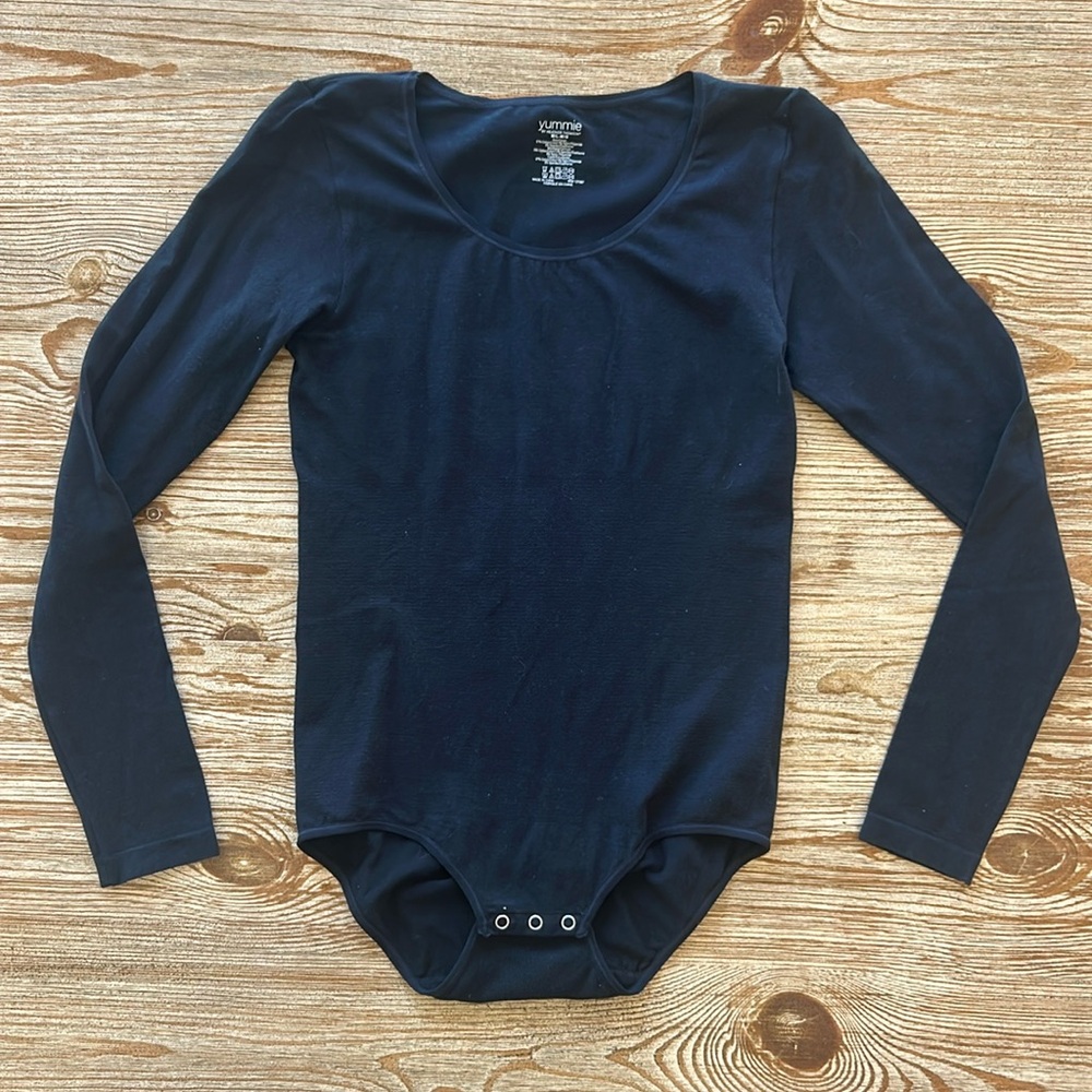 Yummie long sleeved body suit, size M/L